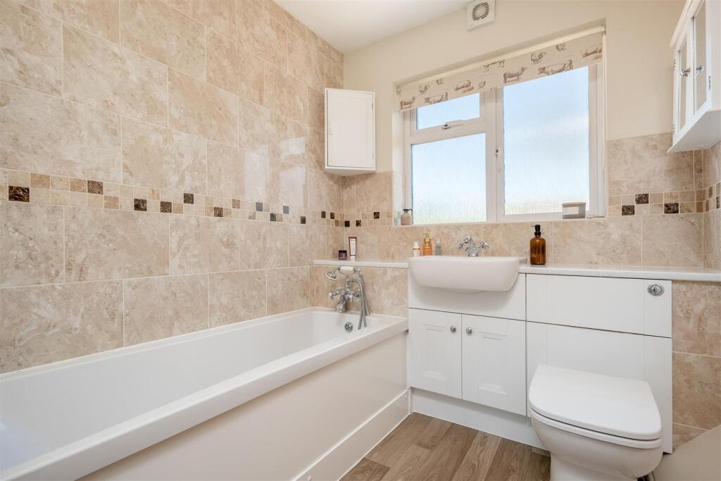 39 New Road 1683-12.jpg