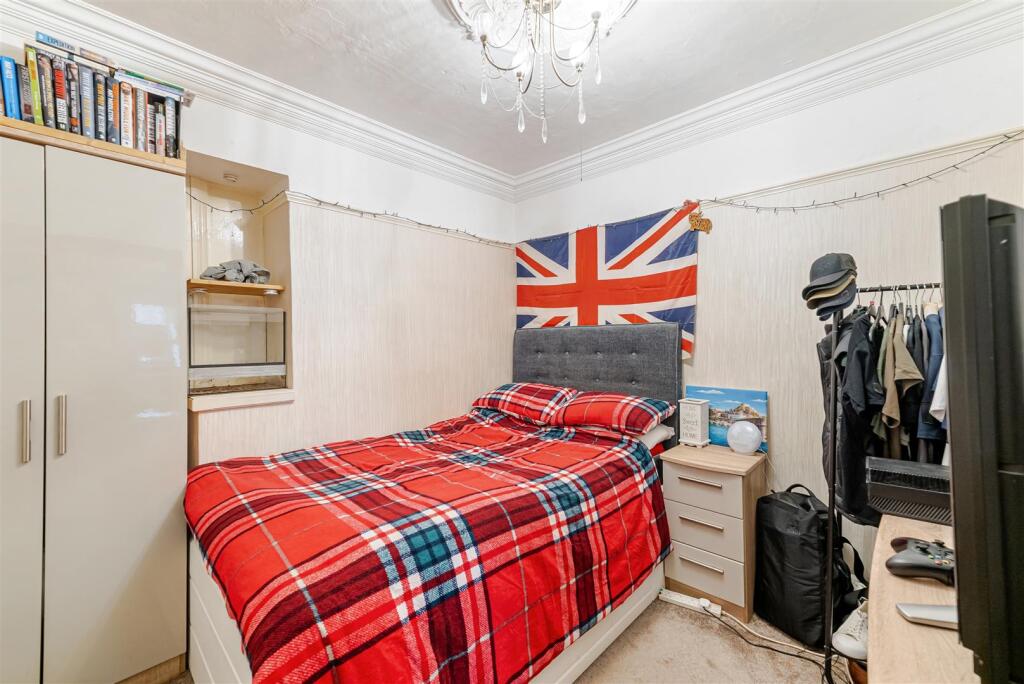 Bedroom/Study
