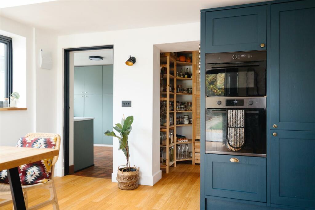 alpha cottage (19).jpg