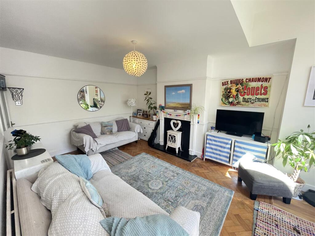 Photo 10-05-2025, 12 14 25.jpg