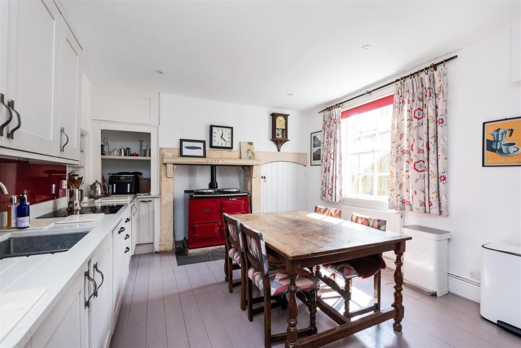 9 Chatham Row, Bath BA1 5BS-7.jpg