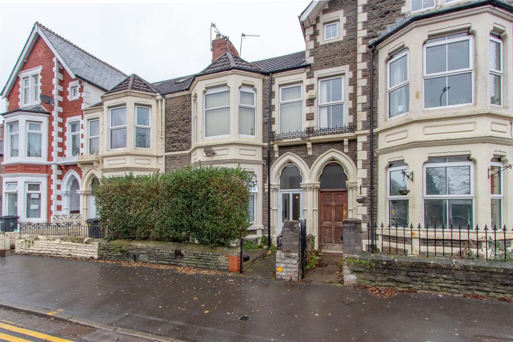 Colum Road 160, 2-7.jpg