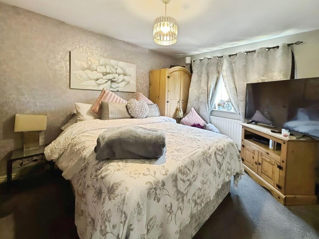 59345273-WhatsApp...