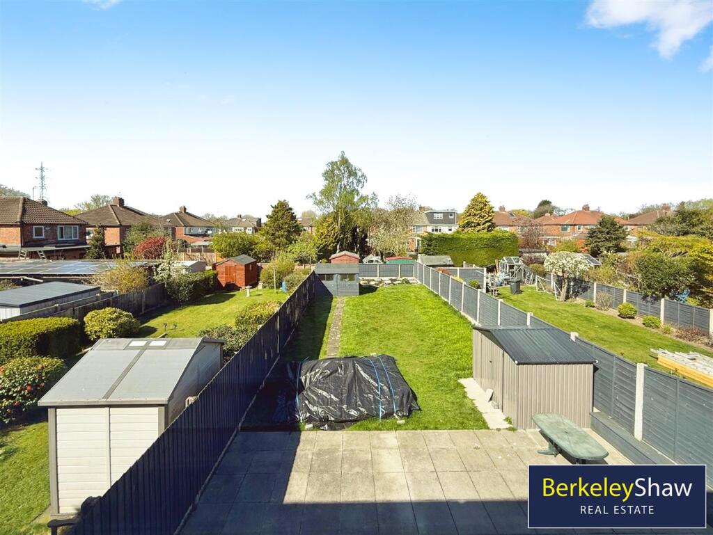 18dc4542-C-41BC-A618-290DBEB692DD-4552-000000B999C