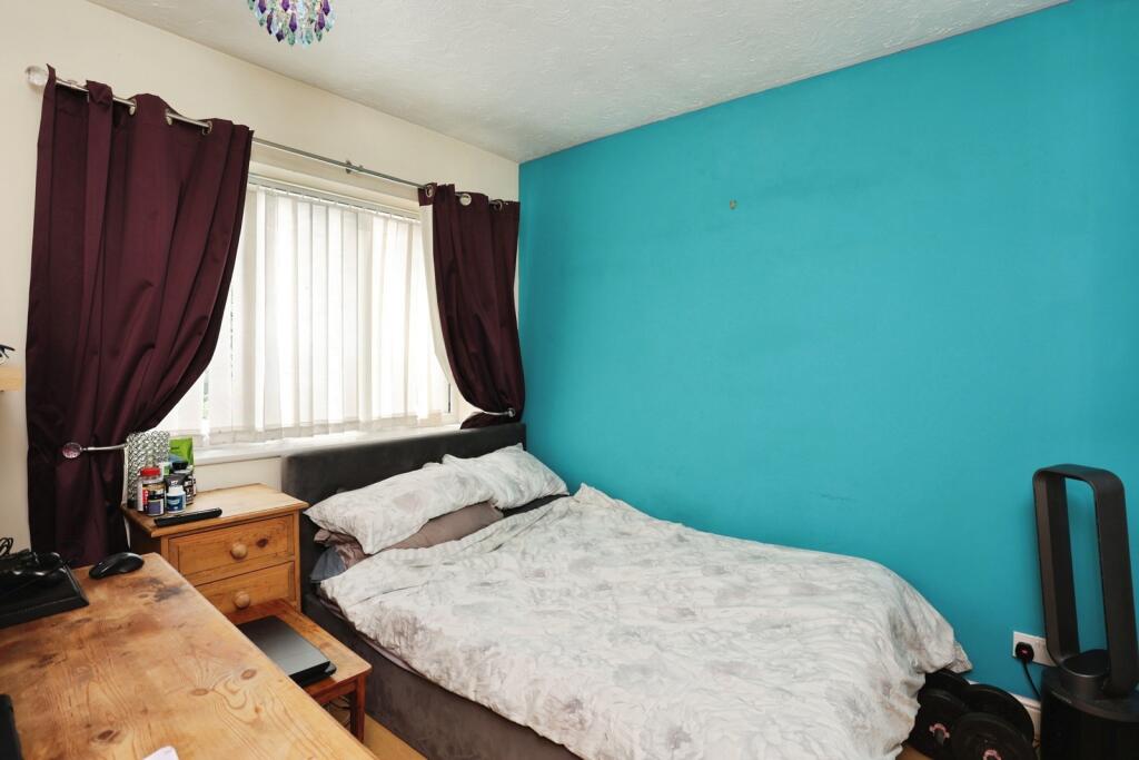 Bedroom/Receptin Roo