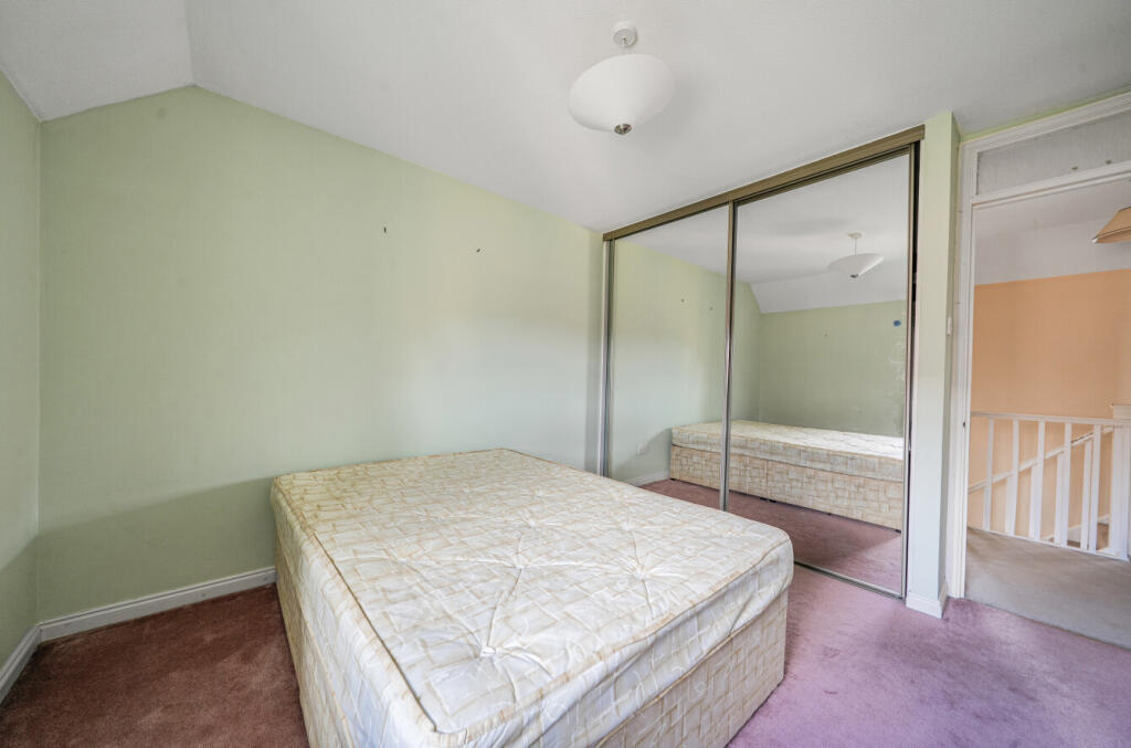 1350195-7-68c042b...