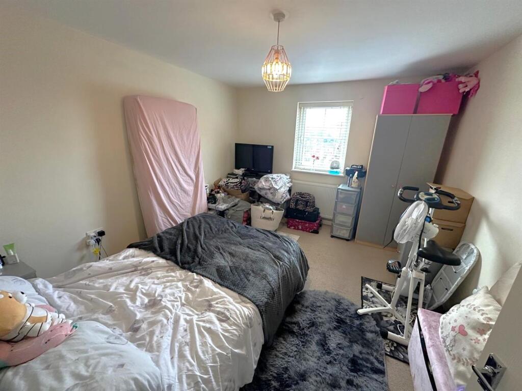 Bedroom.jpg