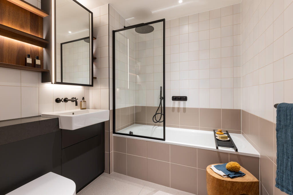 2 bedroom show apartment (12).jpg