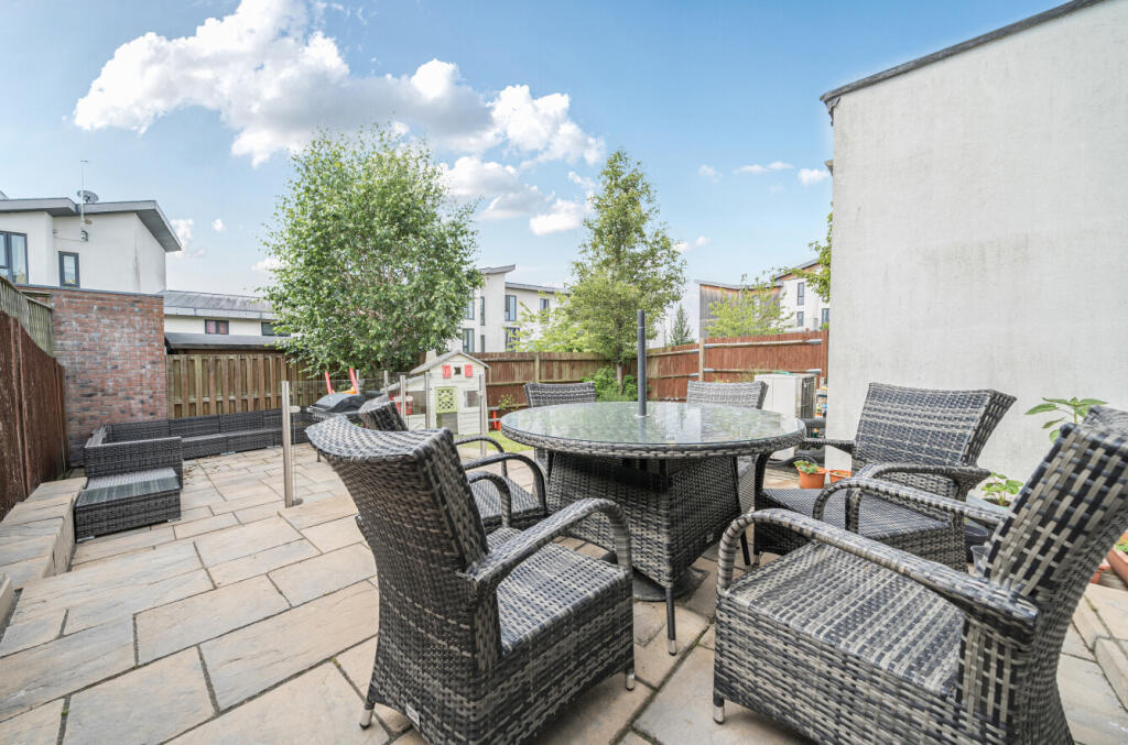 1297166-15-684aa4...