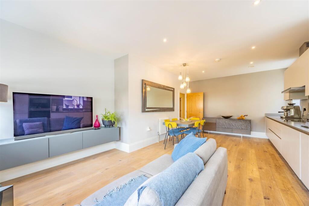 Kitchen/Lounge/Diner
