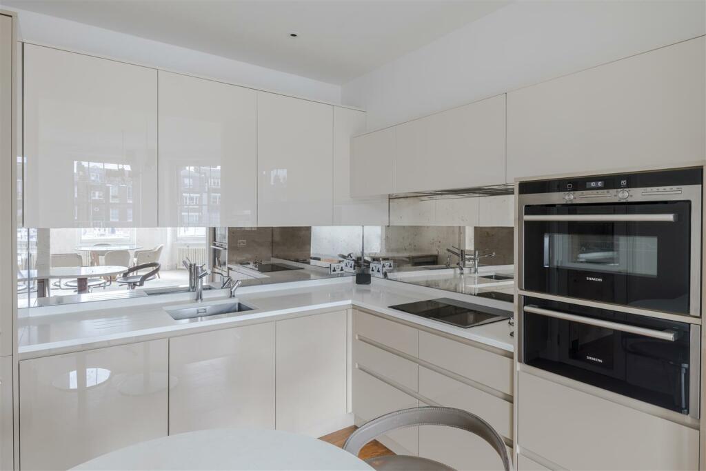 4, 39, Wimpole Street-8.jpg