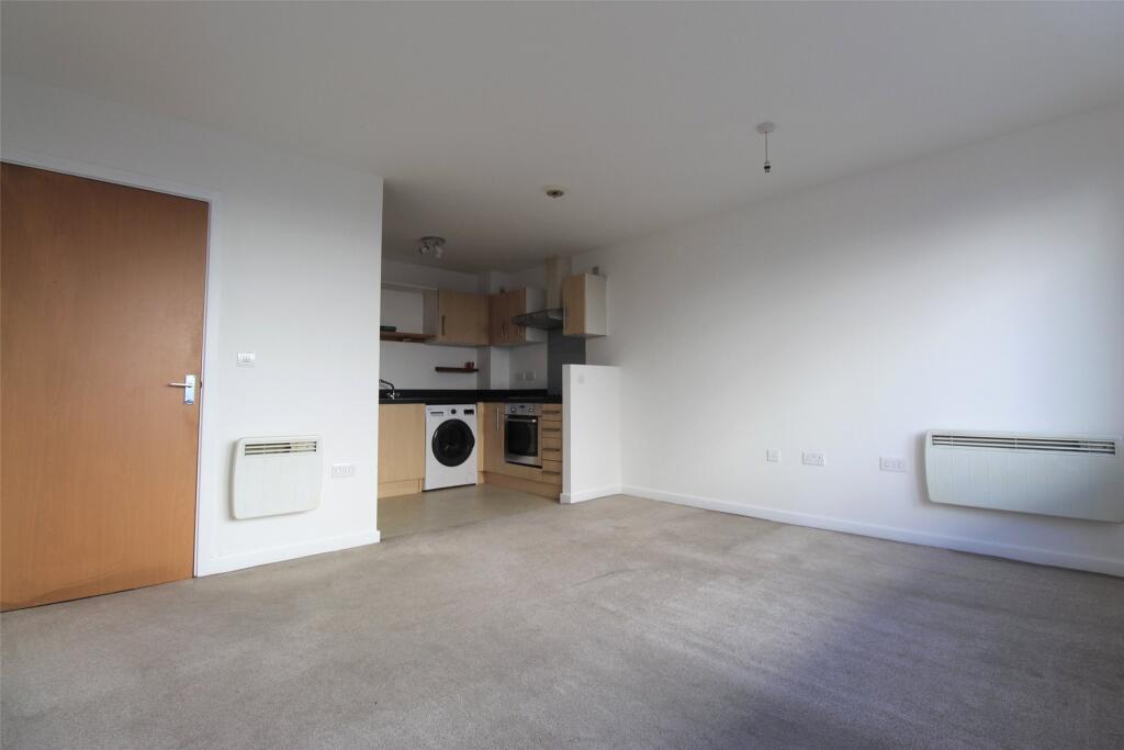 Living Room/Kitchen