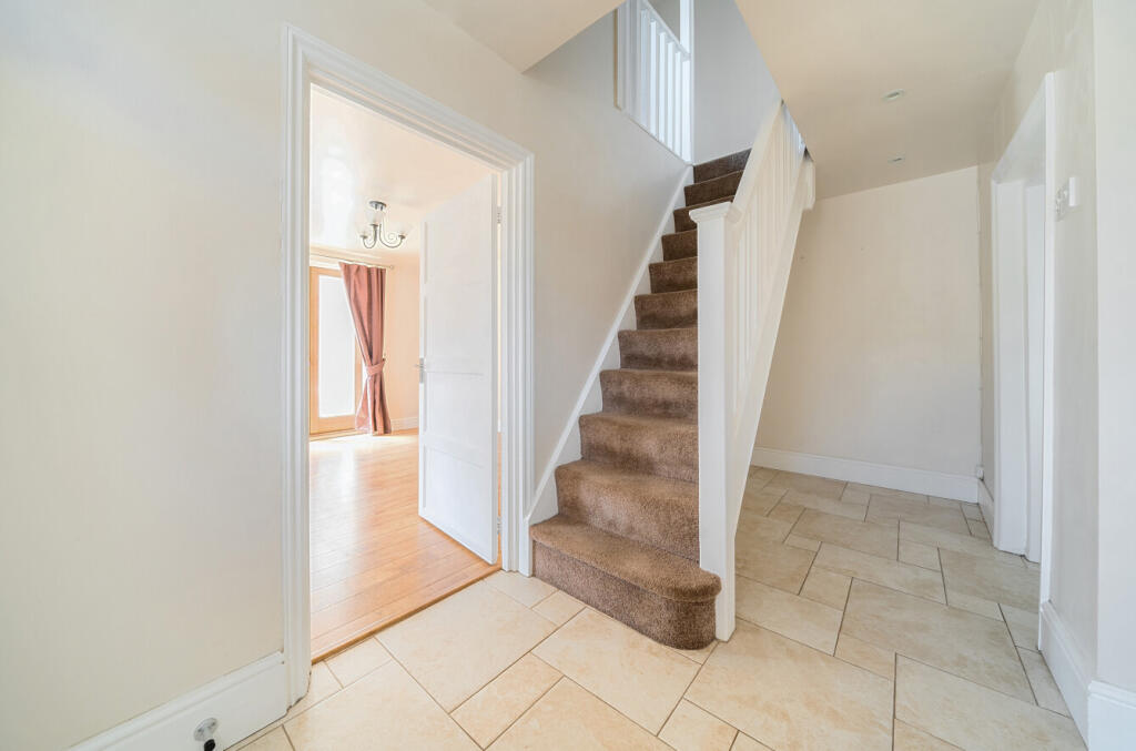 1317407-32-686570...