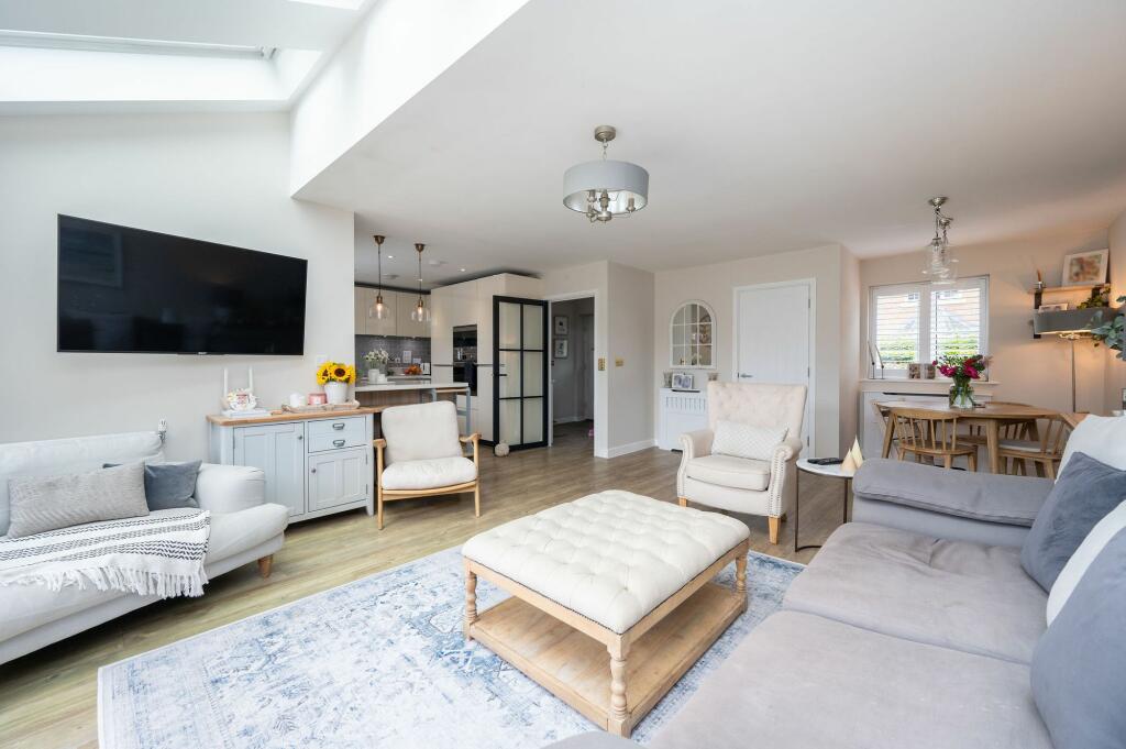 Kitchen/ Reception Room