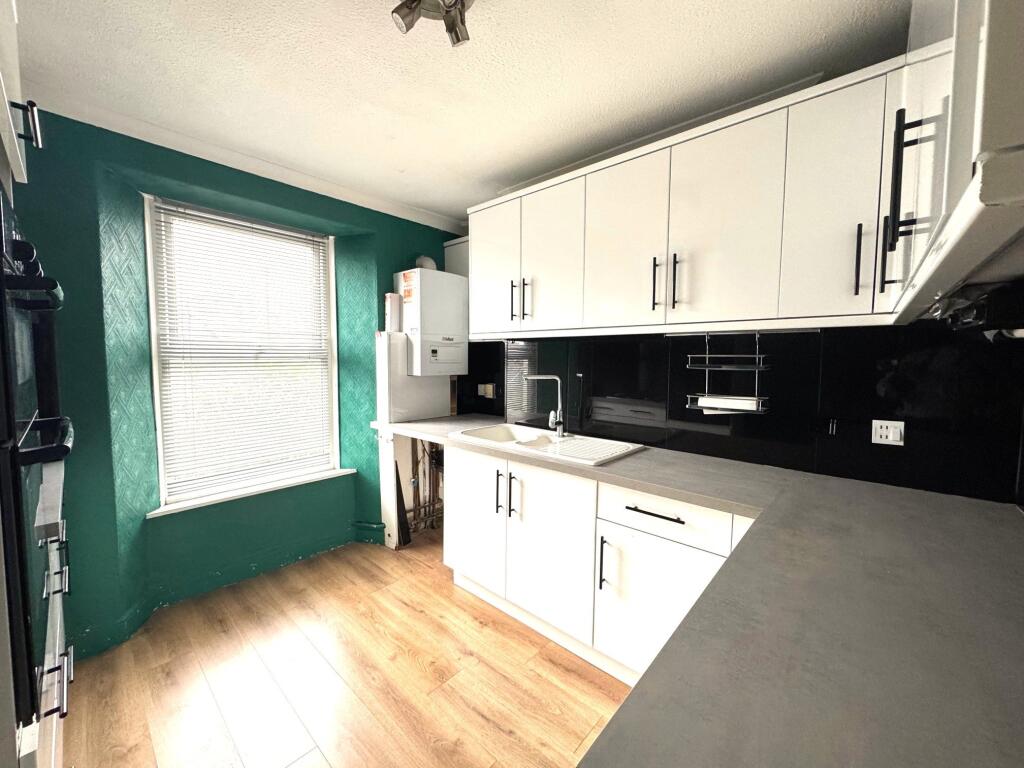 Kitchen (3)