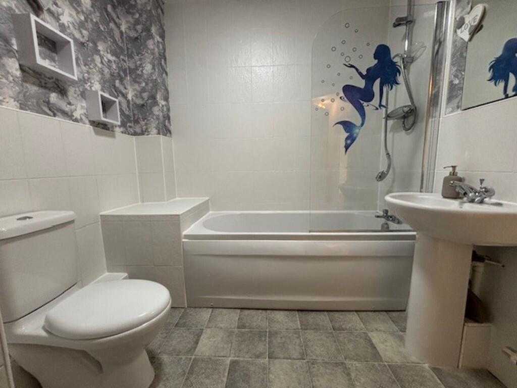 Bathroom 2
