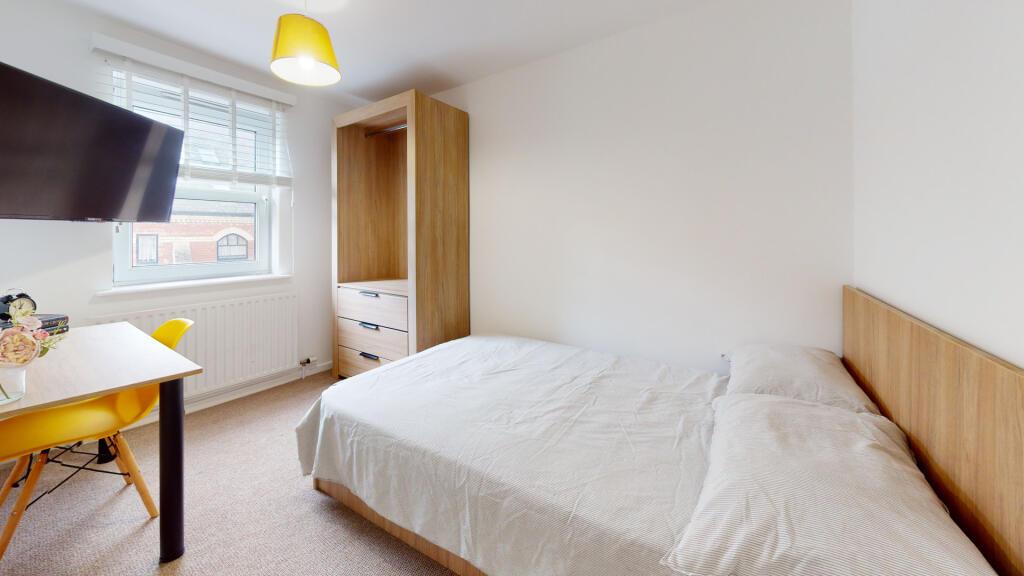 Room 4