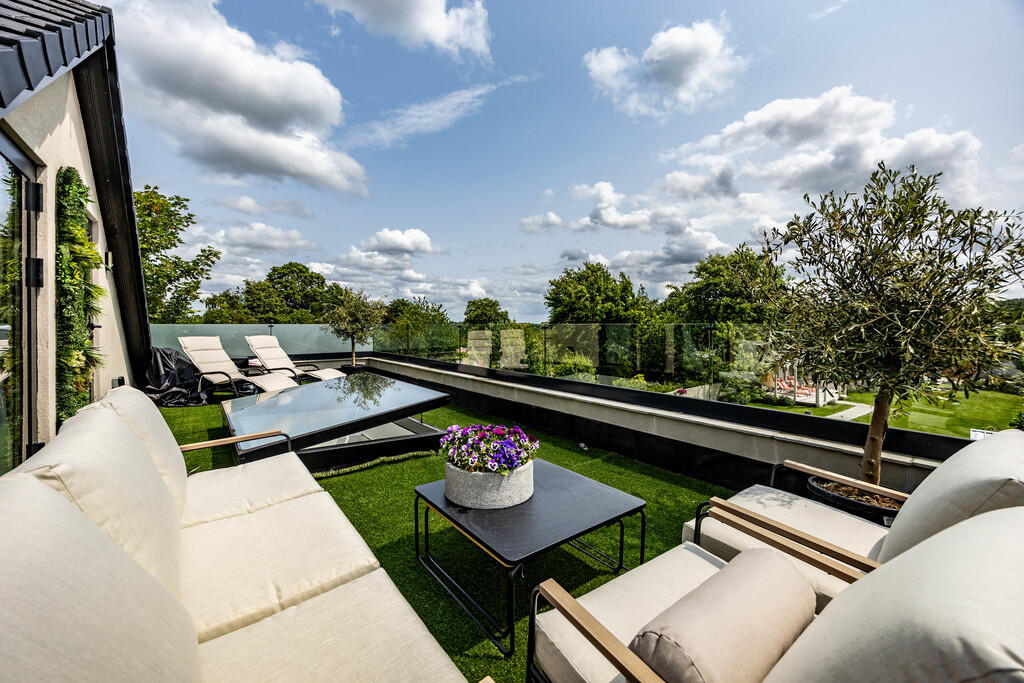 33WHLHudds-040625...