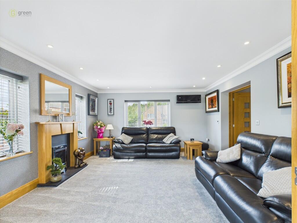 CAM03830G0-PR0156...