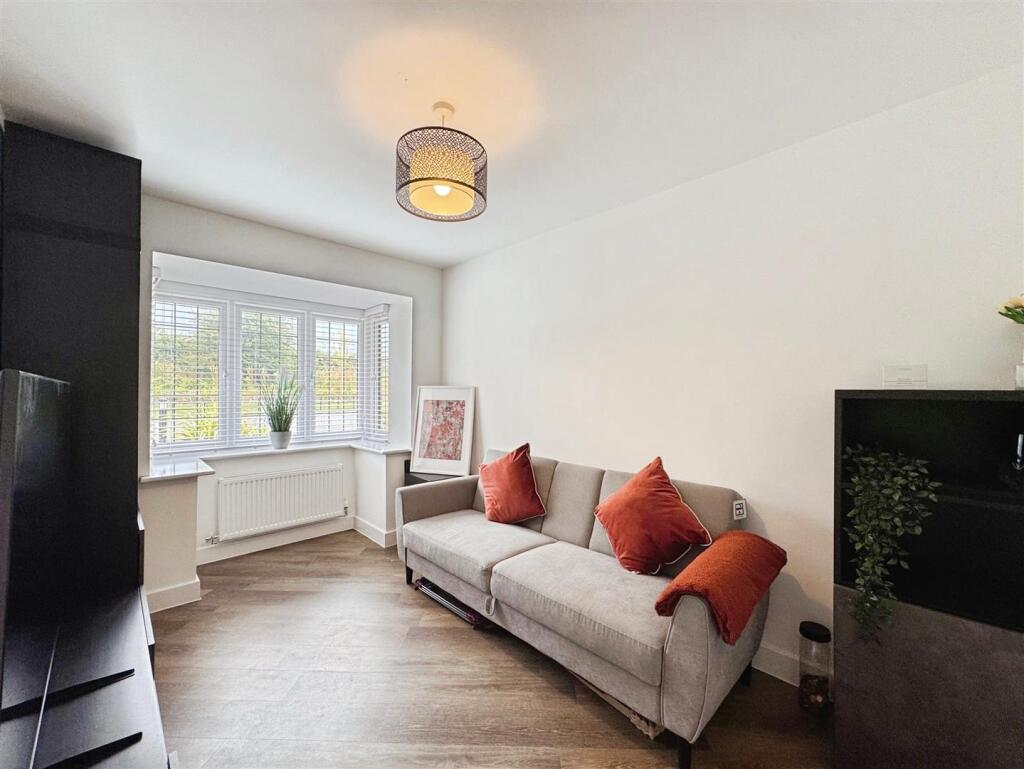 72bf49a4--470E-8884-241DF9999196-33767-0000183DDC0