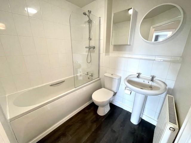 photo 7.jpg