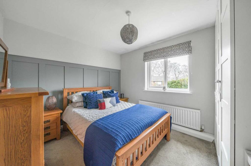 Bedroom 1 (Double)