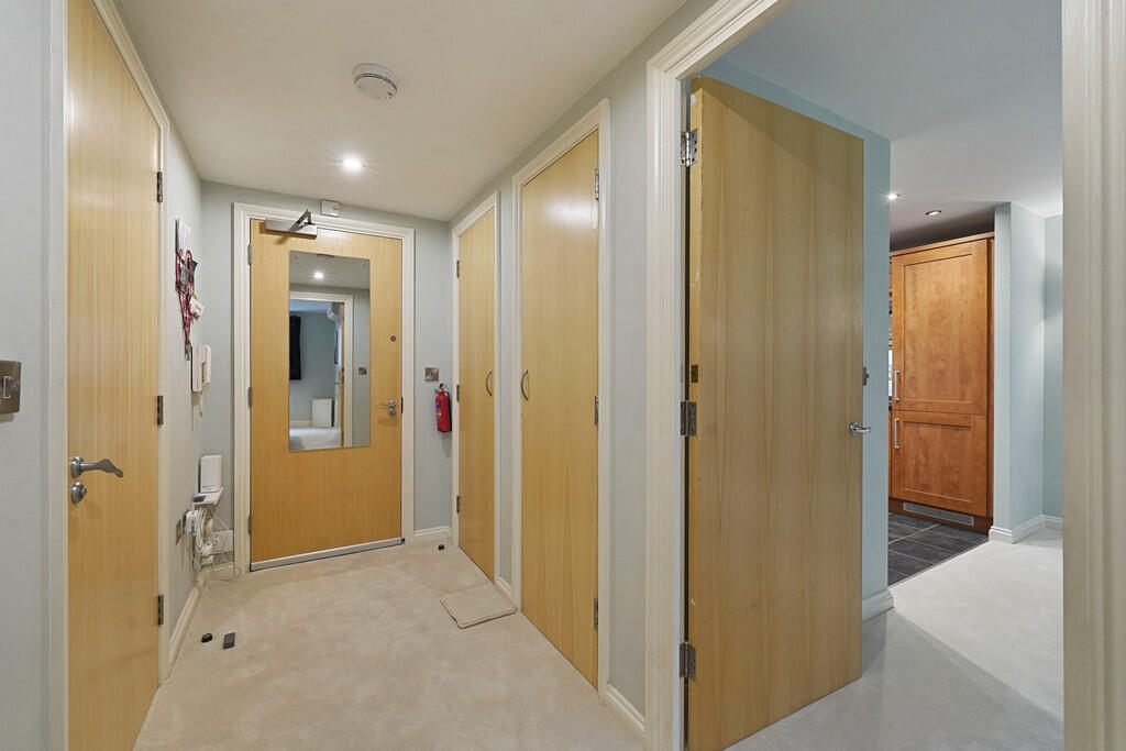 04-ba09JUS07621 (...