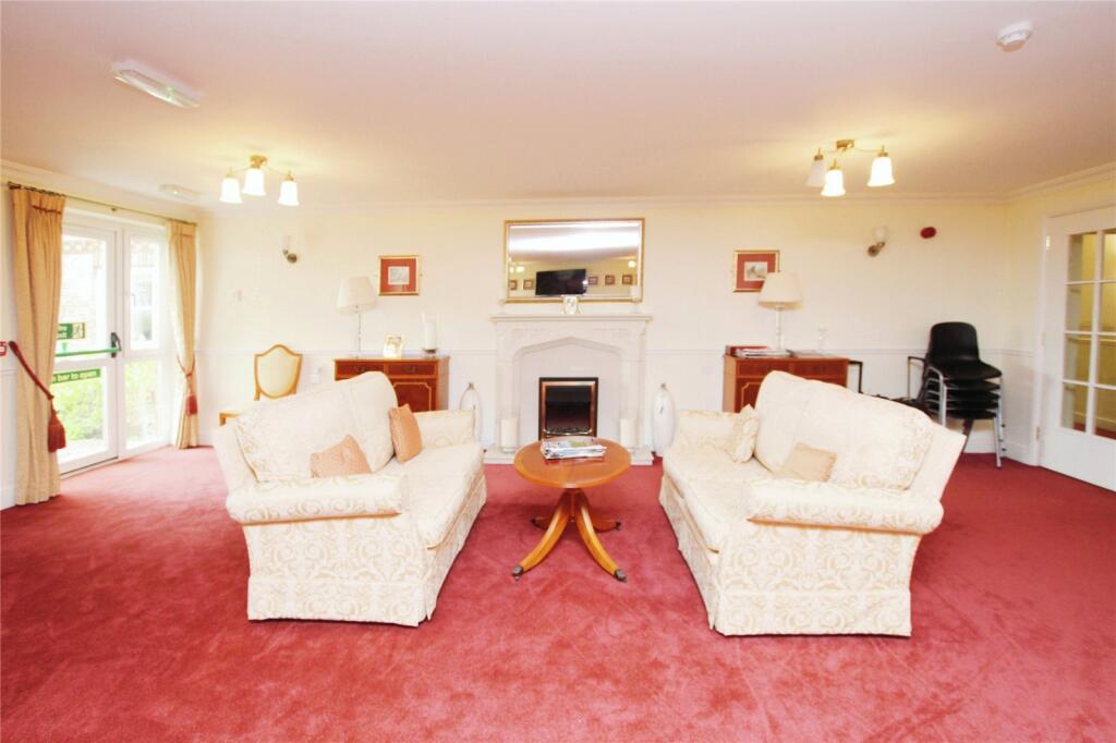 Communal Lounge