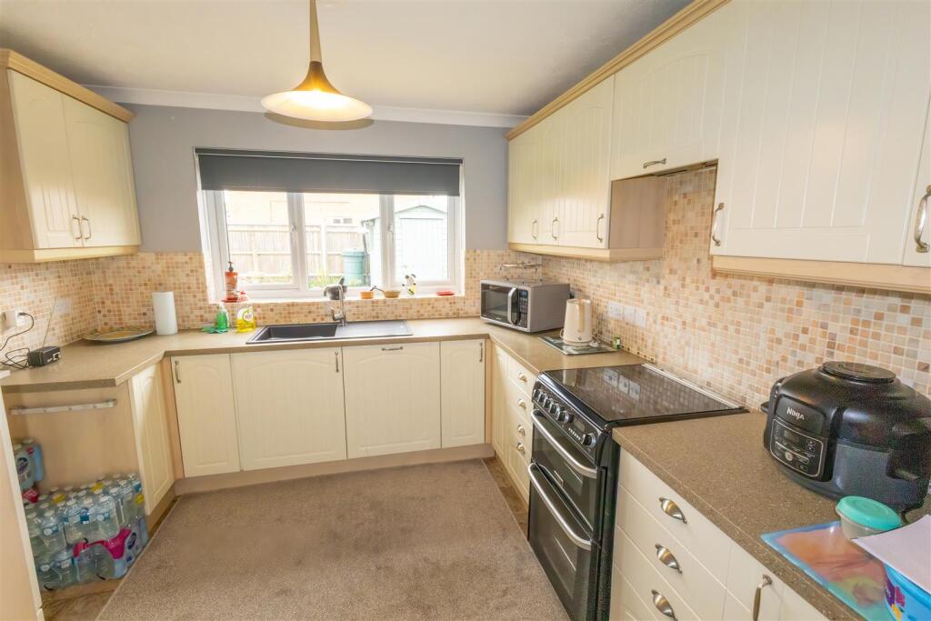 Old Street-05 - t.jpeg