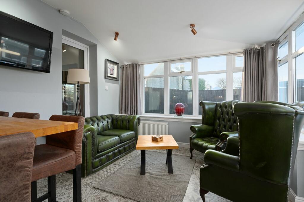 Kitchen/Family Room