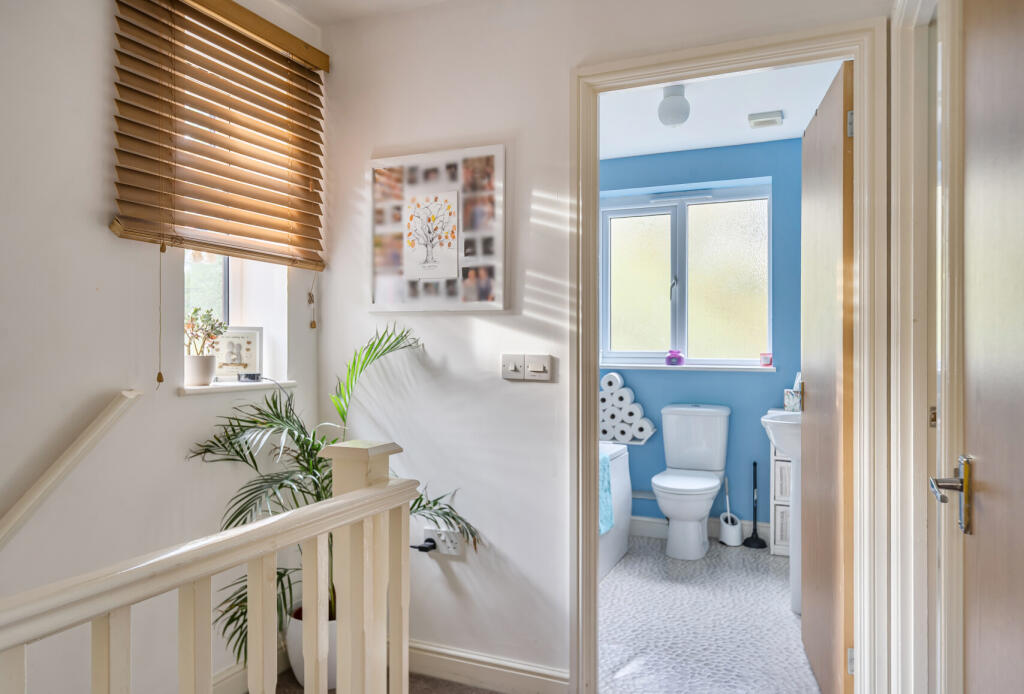 1376401-13-690b68...