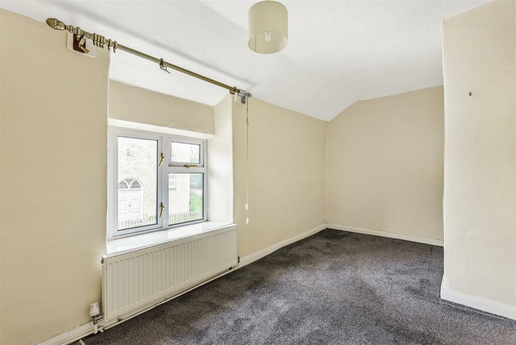 38 High Street, Paulerspury