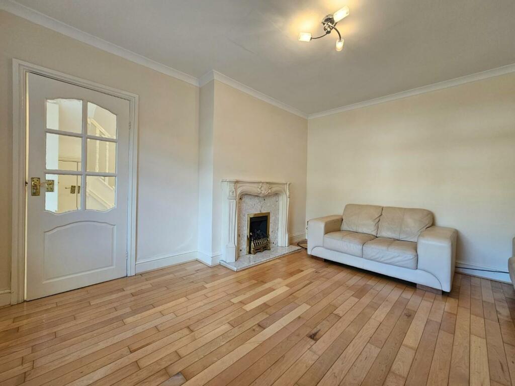 Sitting Room Aspect 2