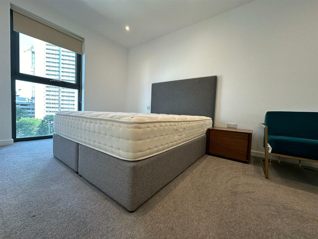 bedroom.jpg