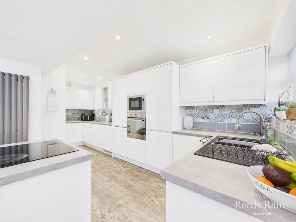 Kitchen/Conservatory