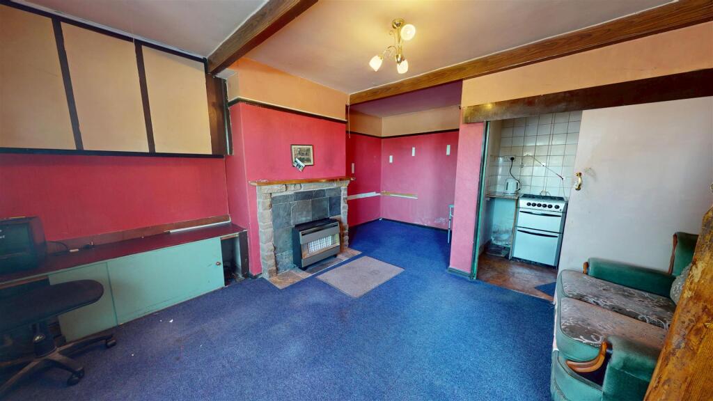 Dining Lounge