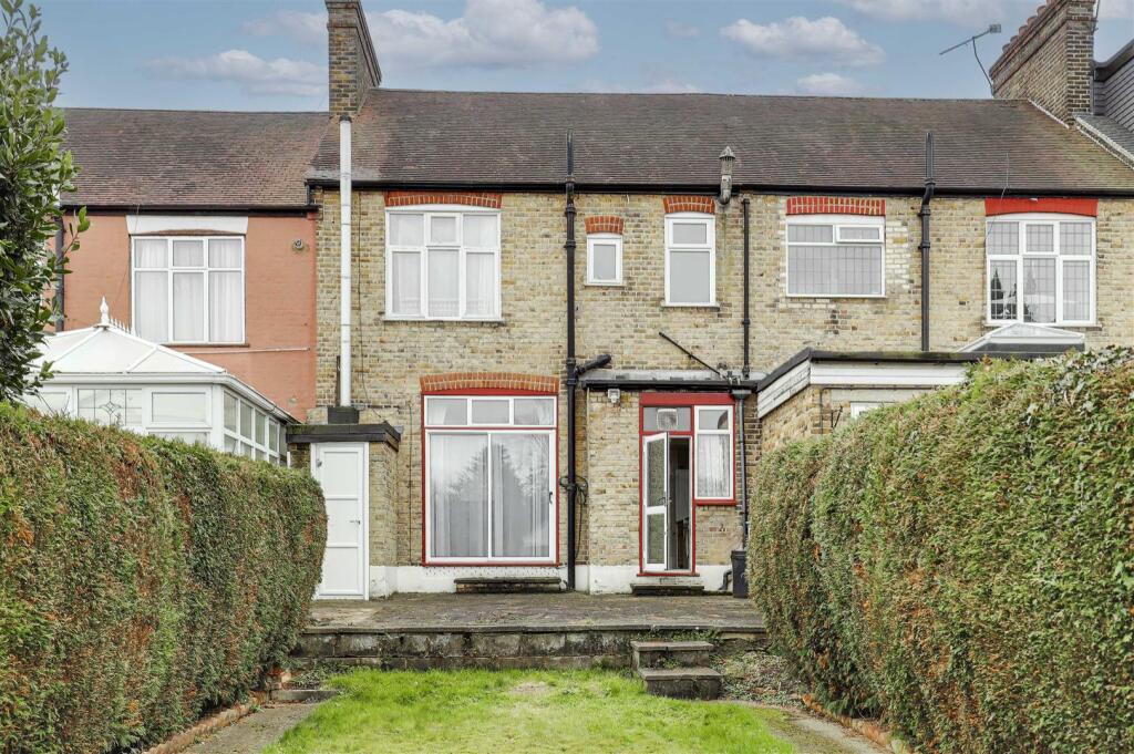 Ridge Avenue_24 bs.jpg