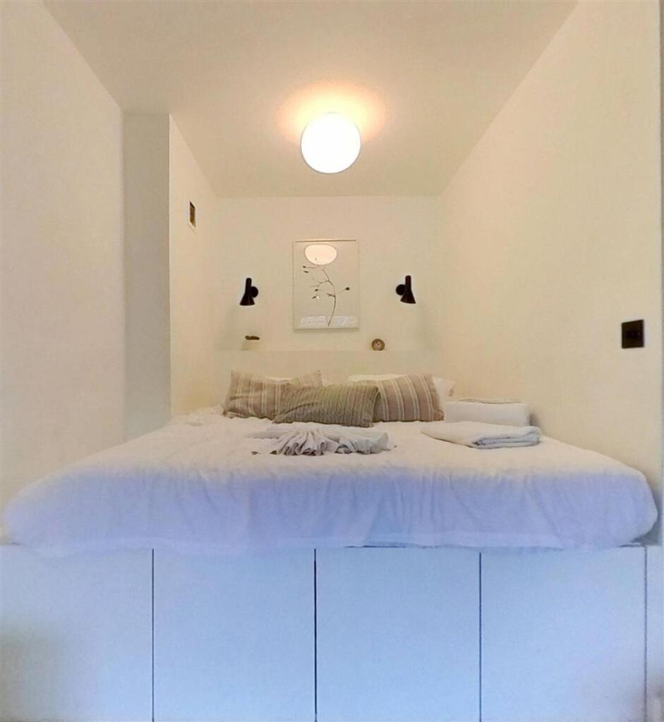 67b4a74b5cdb30760a5544e1_b14dd5ef8473f24c203d7fd51