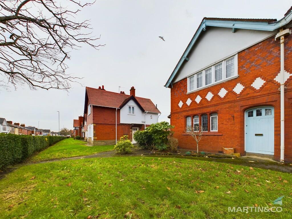 CAM03111G0-PR0244...