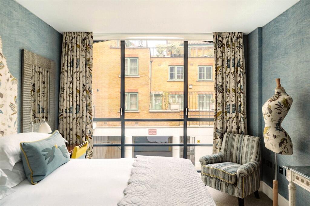 Double Bedroom