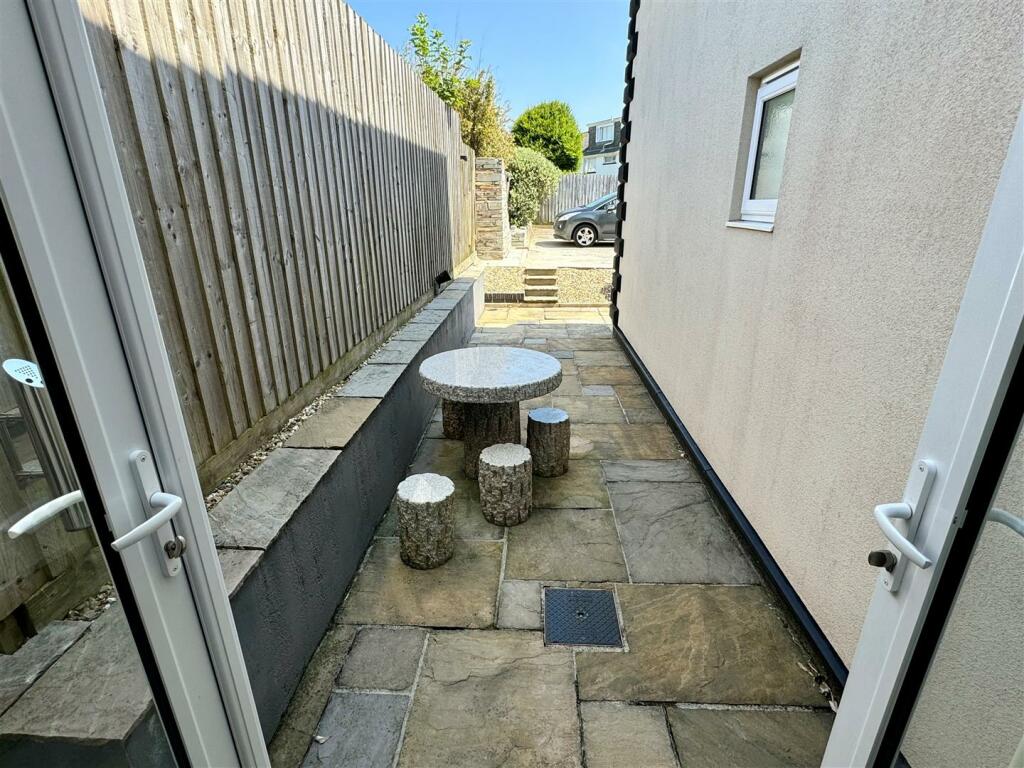 1 Whickham Court Patio
