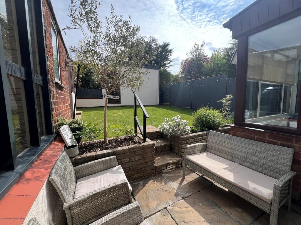 Garden Further Vi...