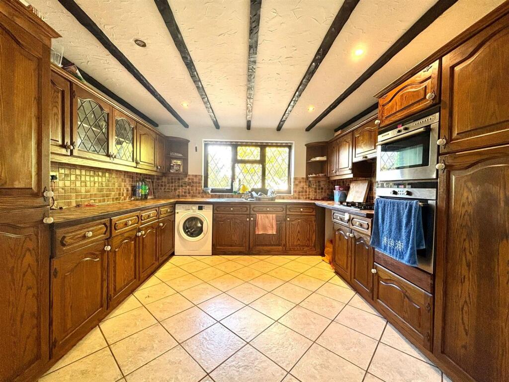 Kitchen.jpeg