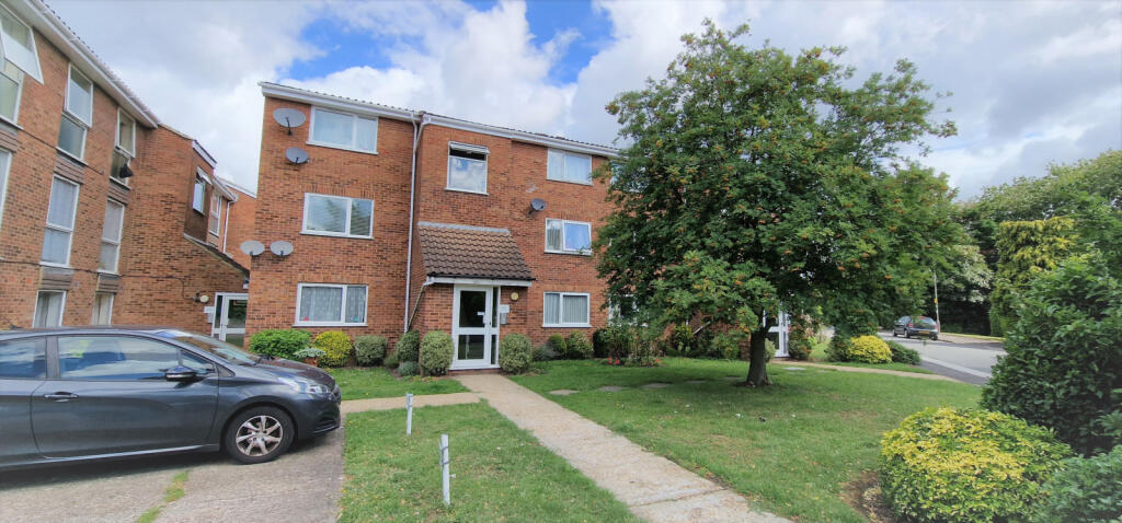 One Bedroom Ground Floor Flat