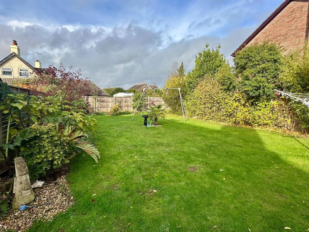 WhatsApp Image 2025-10-31 at 12.18.09_a0965089.jpg