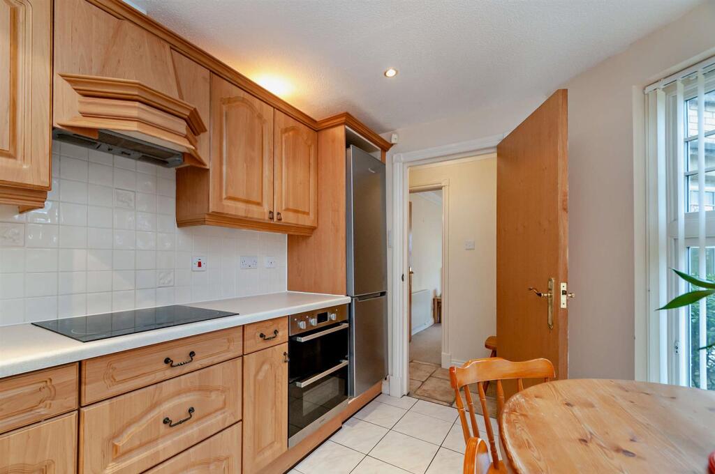8636014-interior16-800.jpg