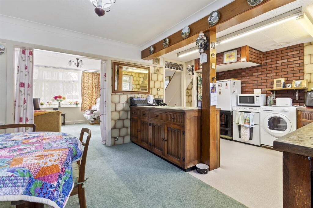 Sackville Road 2-006.JPG