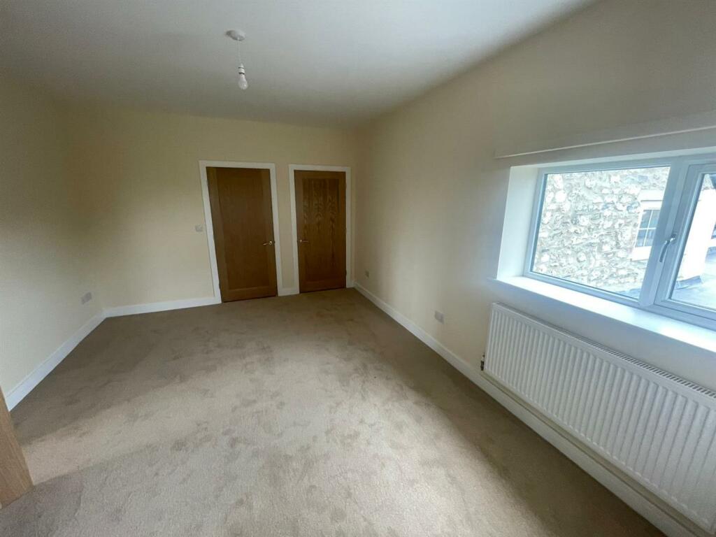 PHOTO-2024-05-24-18-09-54 (1).jpg