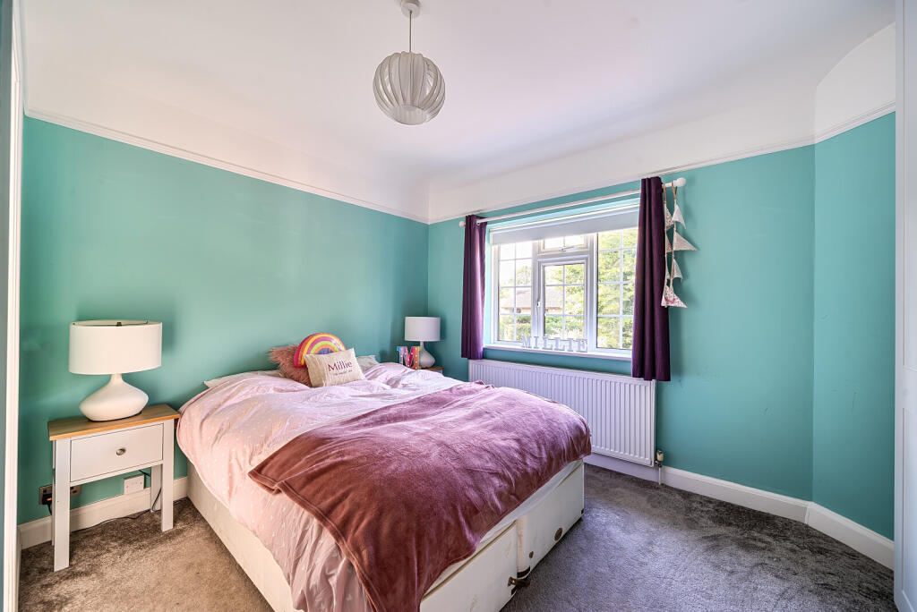 1361314-5-68daa0c...