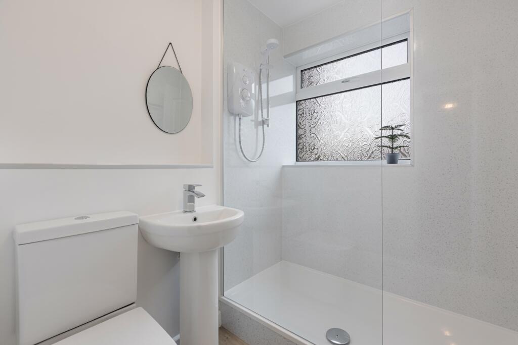 A15 - 1A Silverbridge Close Paignton - 250113